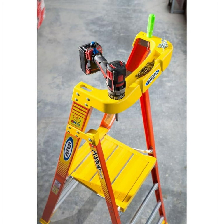 Werner podium outlet ladder 12 ft