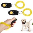 thumbnail image 1 of Clicker para perros, entrenamiento canino, clicker de dedo, entrenamiento con clicker con correa elástica para la muñeca y botón grande, clicker profesional para entrenamiento de perros, gatos y cabal, 1 of 5