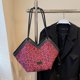 thumbnail image 3 of Bolso Mano en Forma Corazón para Mujer Ante Gran Capacidad Exteriores, 3 of 9