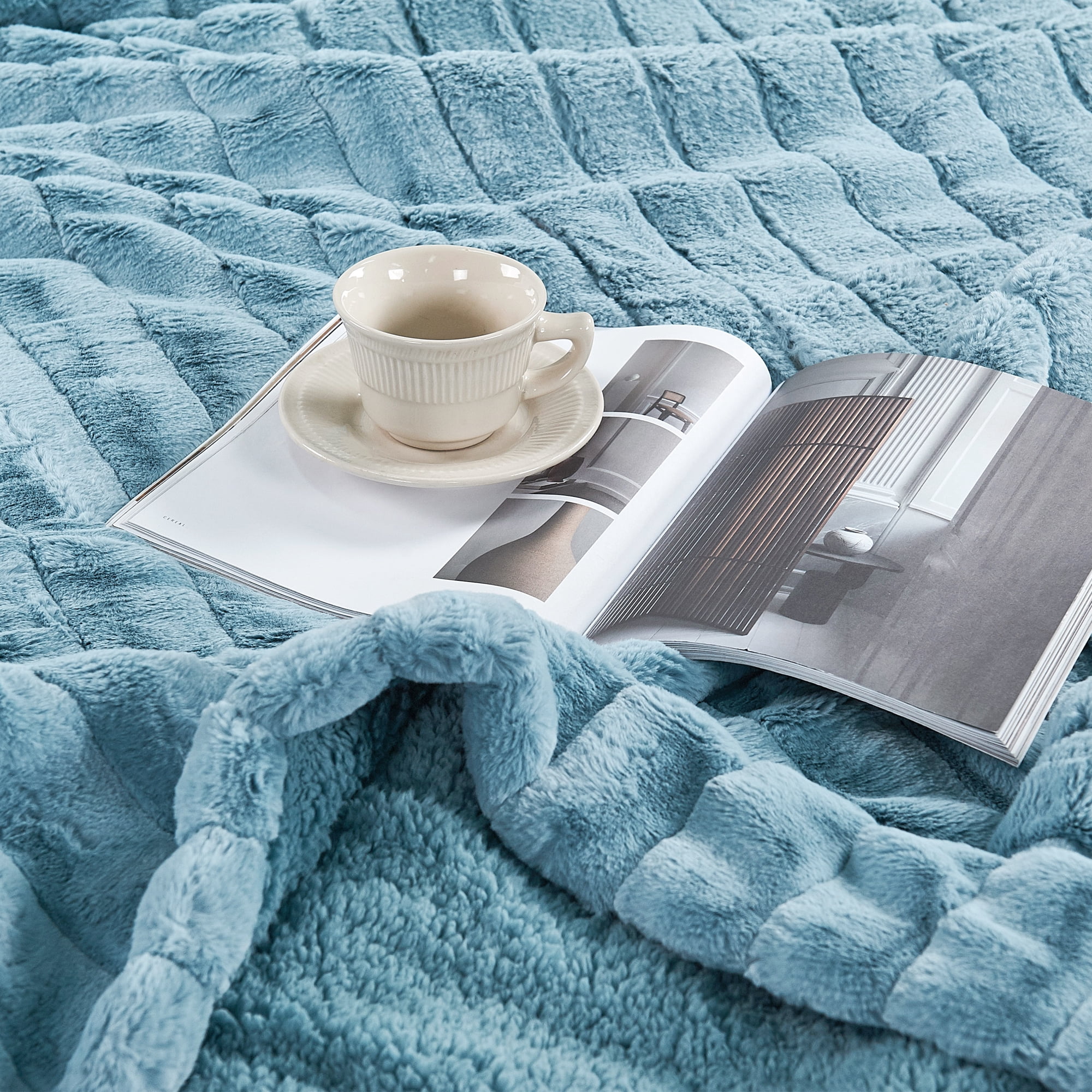 Home Soft Things Super Soft Decorative Throw Blanket Bed Cover- Arona - Oversize (118" x 95")