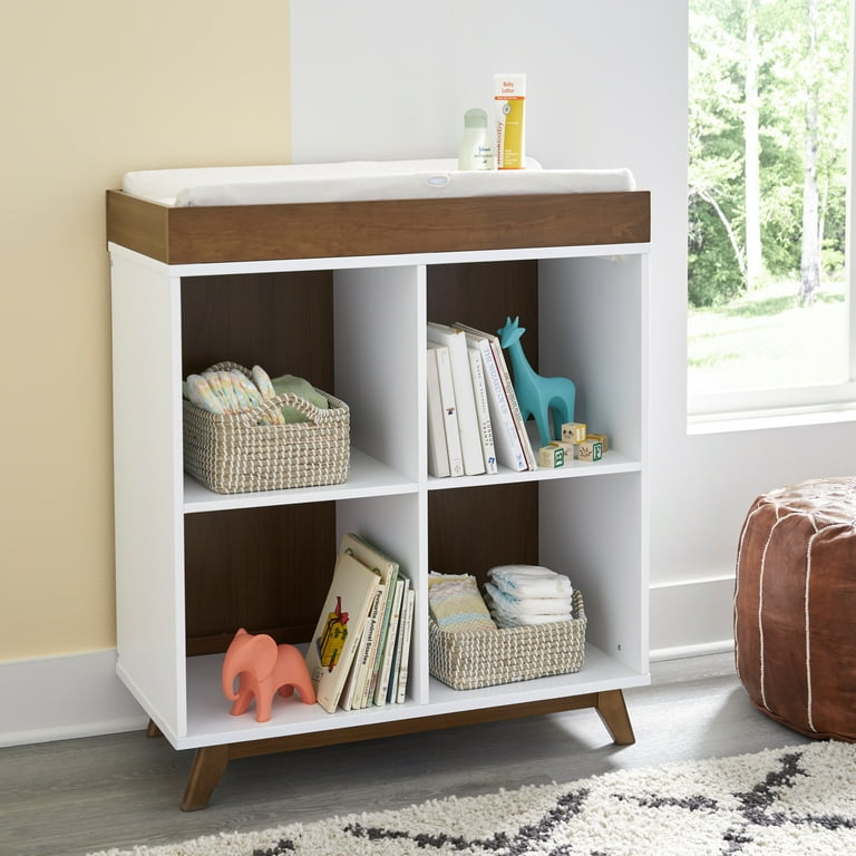 ピオフィ オトガ ランチョン コンプリート セット DaVinci Otto Convertible Changing Table and Cubby Bookcase, White