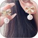 thumbnail image 2 of Pendientes de lazo dorados para mujer, pendientes de lazo de moda, bonitos pendientes con lazo, joyería de lazo, regalos para niñas adolescentes, 2 of 4