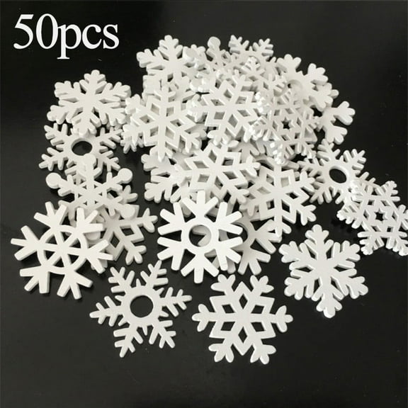 50pcs White Wooden Snowflakes Christmas Ornaments Pendants New Year Home Decor