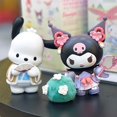 thumbnail image 2 of Nuevo producto de Sanrio, artículos de regalo, nueva serie de ropa con abalorios y flores, Kuromi, Yugui, perro, Melody, hermanos Géminis, regalo de cumpleaños para niños, 2 of 5