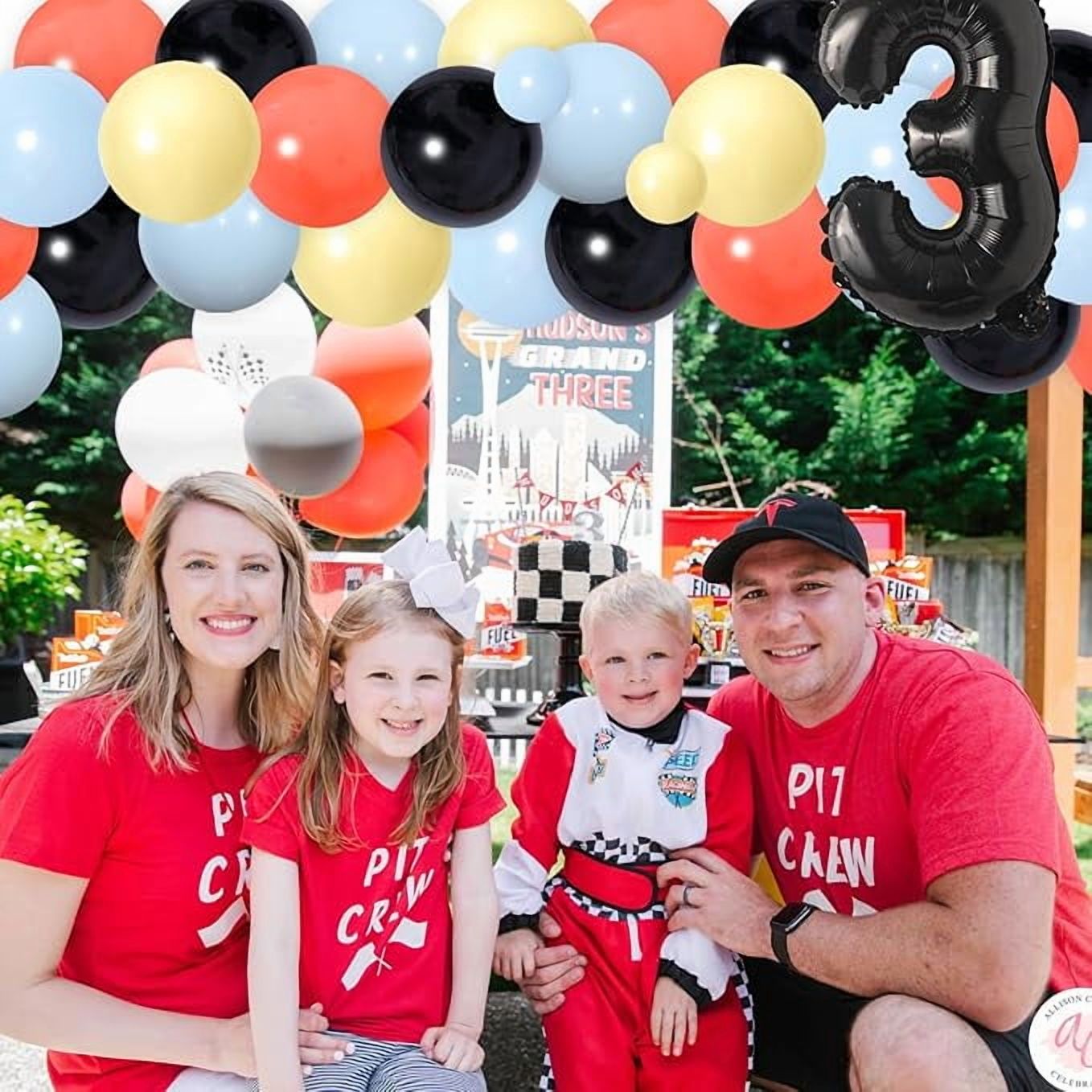 Retro Racing Car 3rd Birthday Party Decorations, Can't Catch Me I'm Three Backdrop, Vintage Race Car Balloon Arch Kit for Boys Girls Racing Themed 3 Years Old Birthday Supplies