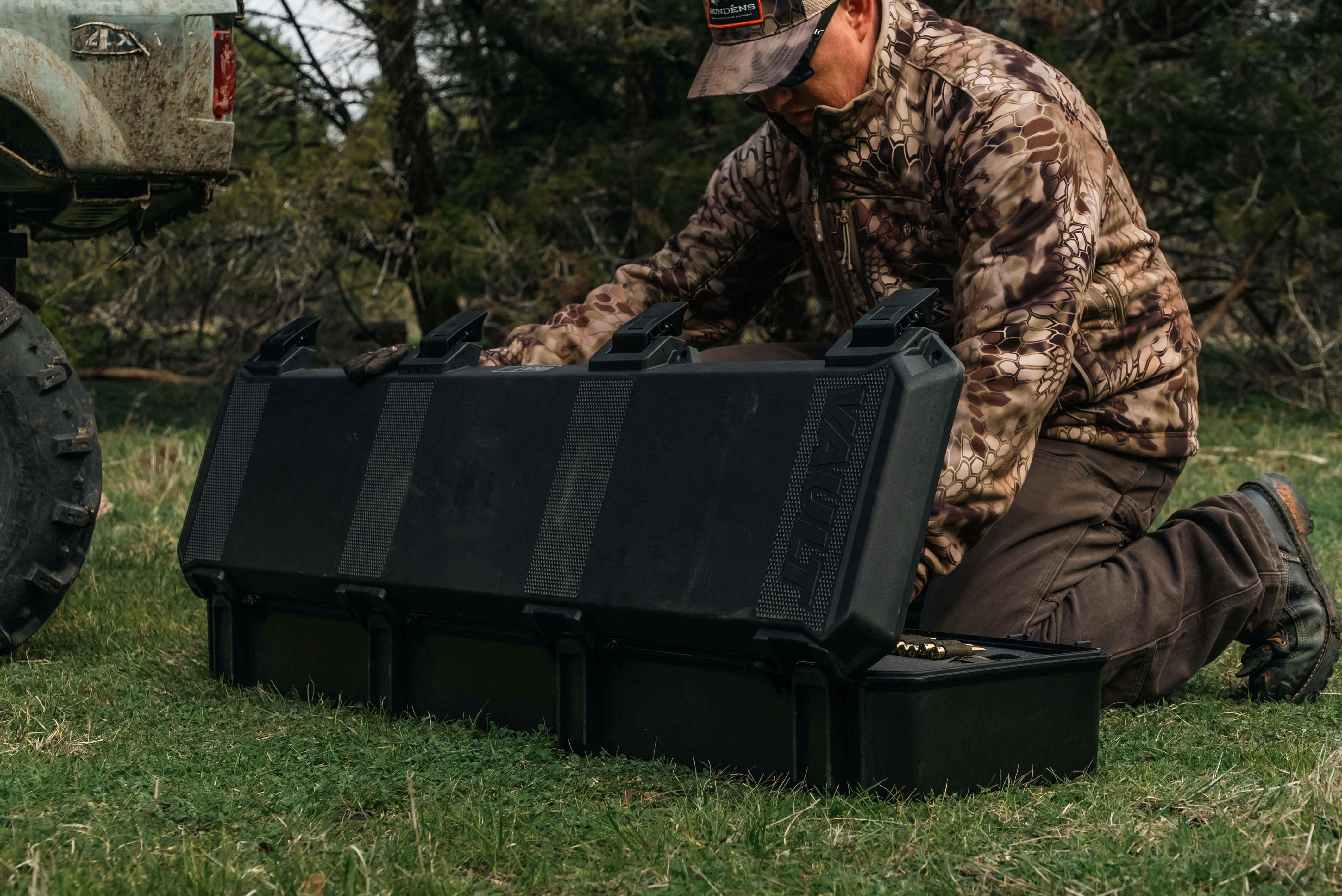Vault by Pelican V770 Single Rifle Case Crushproof, Dustproof, Weather Resistant, Heavy-Duty Handles, 4 Layers of Foam, 4 Push Button Latches - Black