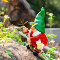 thumbnail image 4 of Estatua colgante de gnomo de jardín WONDHOME con decoración de mariposas, 4 of 6