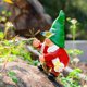 thumbnail image 4 of Estatua colgante de gnomo de jardín WONDHOME con decoración de mariposas, 4 of 6