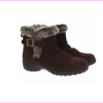 thumbnail image 2 of KHOMBU Women's All-Weather Lindsey Suede Boots 8/Brown, 2 of 2