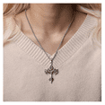 thumbnail image 4 of Collar Hombre De Cruz Llama Cadena Acero Inoxidable Gótica Belug, Plata, 4 of 5