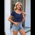 thumbnail image 4 of Camiseta de Corta con Cuello en V y Ombligo Al Descubierto, Azul Marino, Talla L, 4 of 7