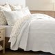 thumbnail image 3 of EVERGRACE Juego de edredón festoneado 100% algodón, tamaño king, 3 piezas, colcha ligera con 2 fundas, suave colcha de Matelasse prelavada para ropa de cama acogedora y elegante, color blanco brillant, 3 of 5