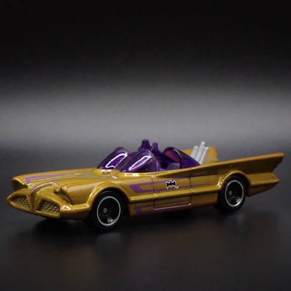 Open Box 1966 66 BATMAN BATMOBILE ADAM WEST TV 1/64 SCALE COLLECTIBLE DIECAST MODEL CAR