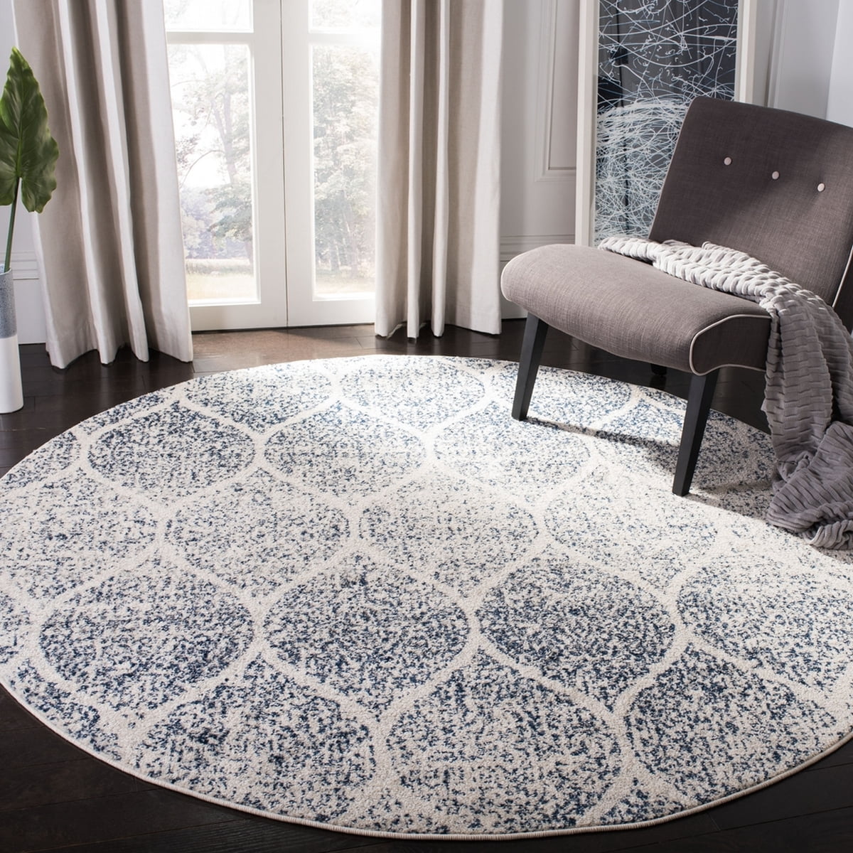 SAFAVIEH Madison Leighton Geometric Area Rug, Cream/Royal Blue, 4' x 4' Round