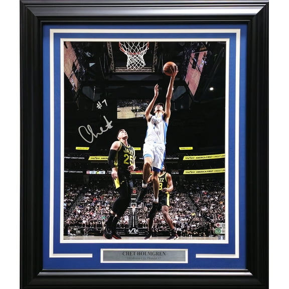 Chet Holmgren Autographed Framed 16x20 Photo Oklahoma City Thunder Beckett BAS Witness #1W125998