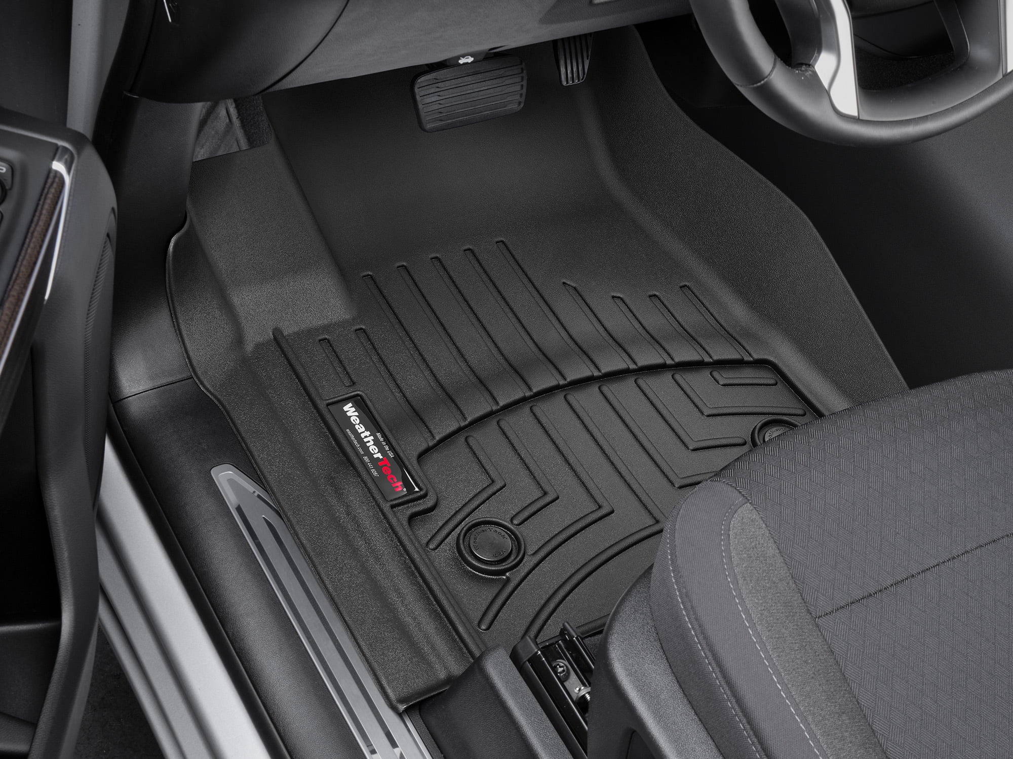 WeatherTech Custom Fit FloorLiners compatible with Silverado 2500HD/3500HD, Sierra 2500HD/3500HD - 1st Row (Driver & Passenger), Black