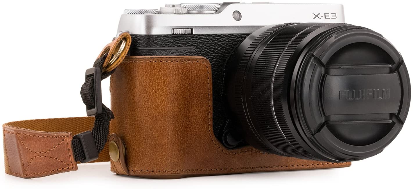 MegaGear Genuine Leather 'Ever Ready' Half Case For Fujifilm X-T200 Camera