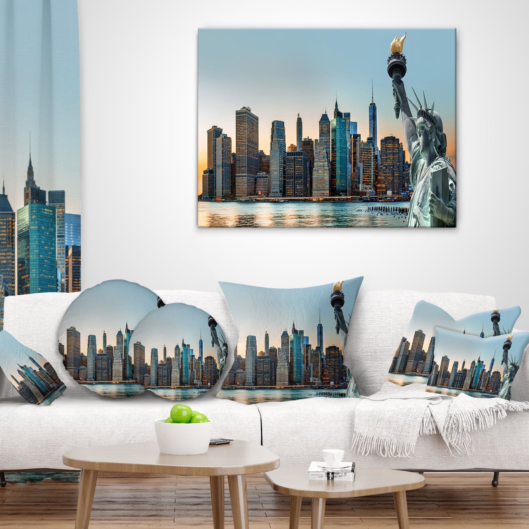 Designart New York City Skyline Panorama - Photography Throw Pillow - 12x20