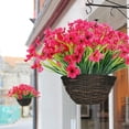 thumbnail image 3 of Plantas artificiales de imitación para decoración al aire libre, flores de seda falsas resistentes a los rayos UV con hojas de eucalipto de plástico para la decoración del patio del porche del hogar, 3 of 6