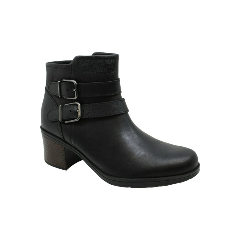 Clarks Women s Hollis Jasmine Fashion Boot Black Leather 60 M US