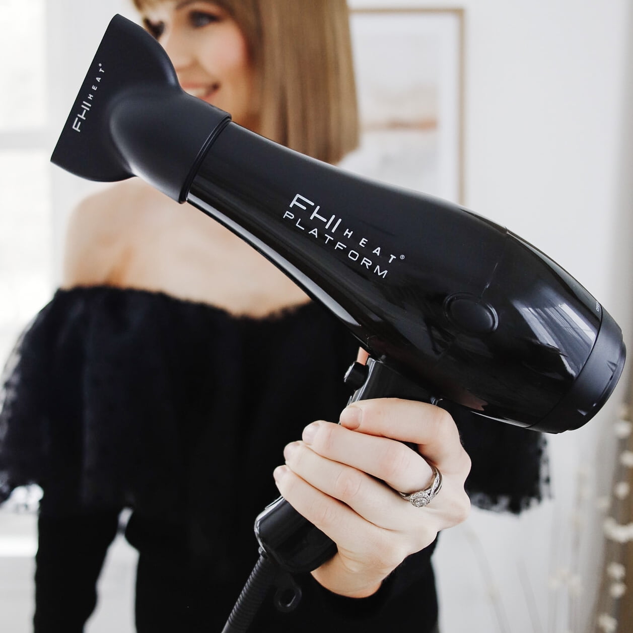 FHI Heat Platform 2000 Nano Power Pro Dryer, Black