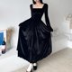 thumbnail image 1 of Vestido largo de terciopelo con encaje francés y cuello cuadrado para mujer, ajustado, de manga larga, negro, de cintura alta, elegante y elegante para fiesta, 1 of 6