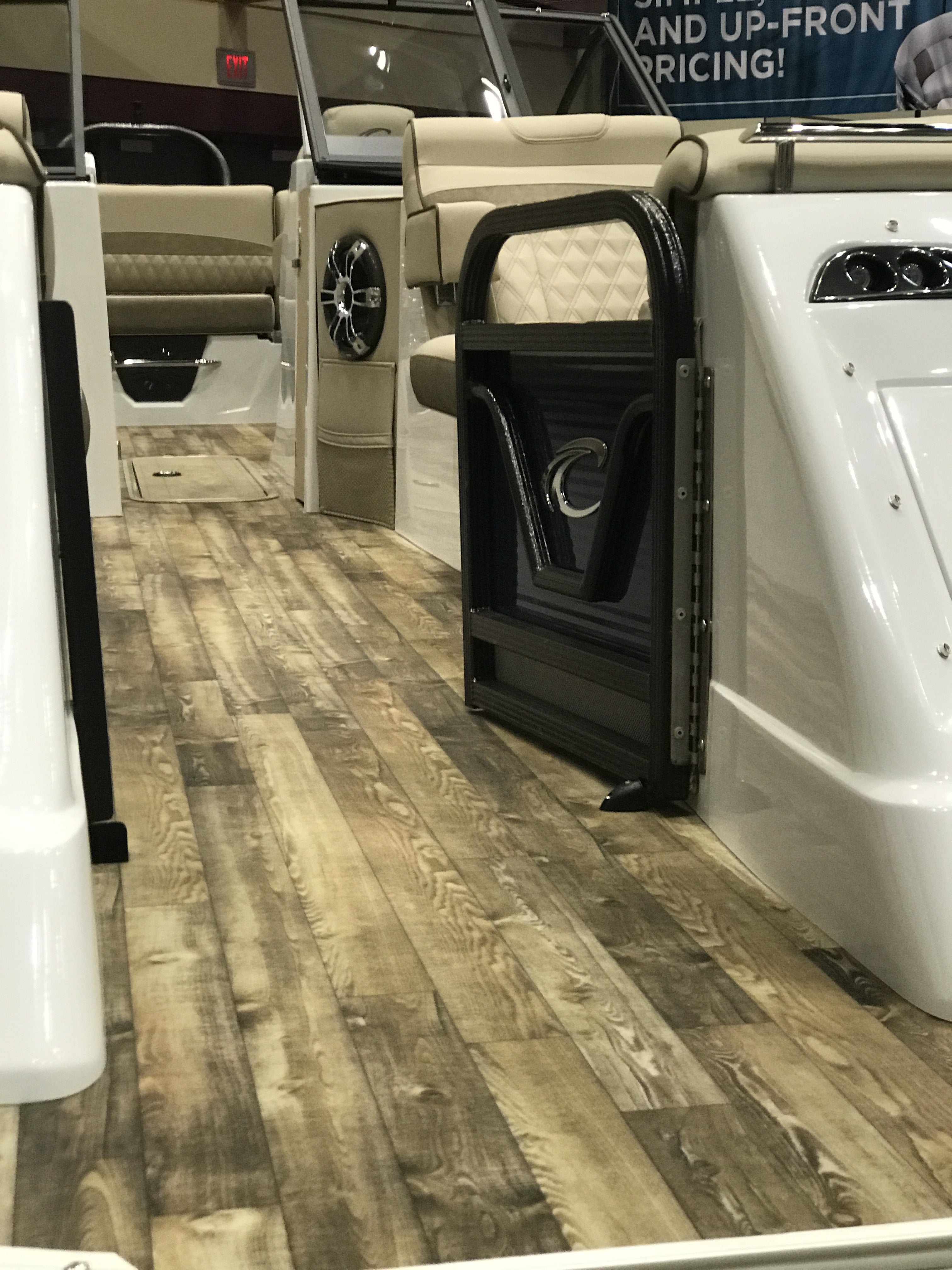 G-Floor Outdoor & Marine Vinyl Boat Flooring - 8.5' x 10' - Burnt Maple