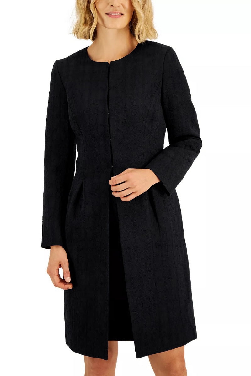 Le top suit dresses