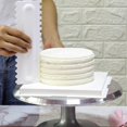 thumbnail image 4 of Juego de 10 raspadores para tartas, peine para decorar tartas y alisador de glaseado, raspador de dientes de sierra de plástico, molde para hornear en la cocina, herramienta de bricolaje., 4 of 5