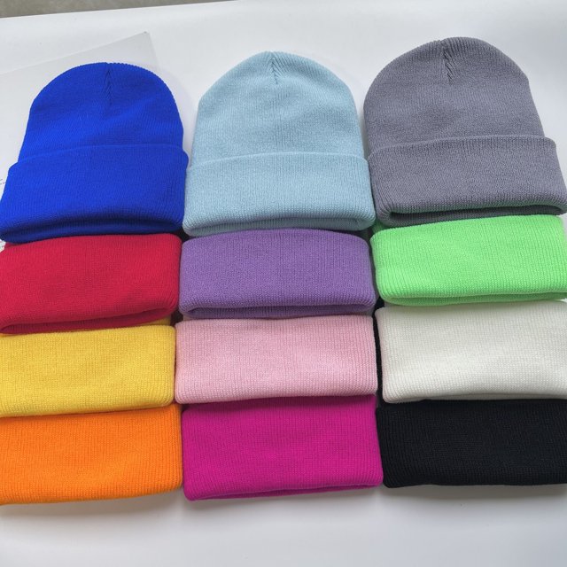 Invierno para niños, paquete de 12 gorros cálidos para clima frío, niños y niñas