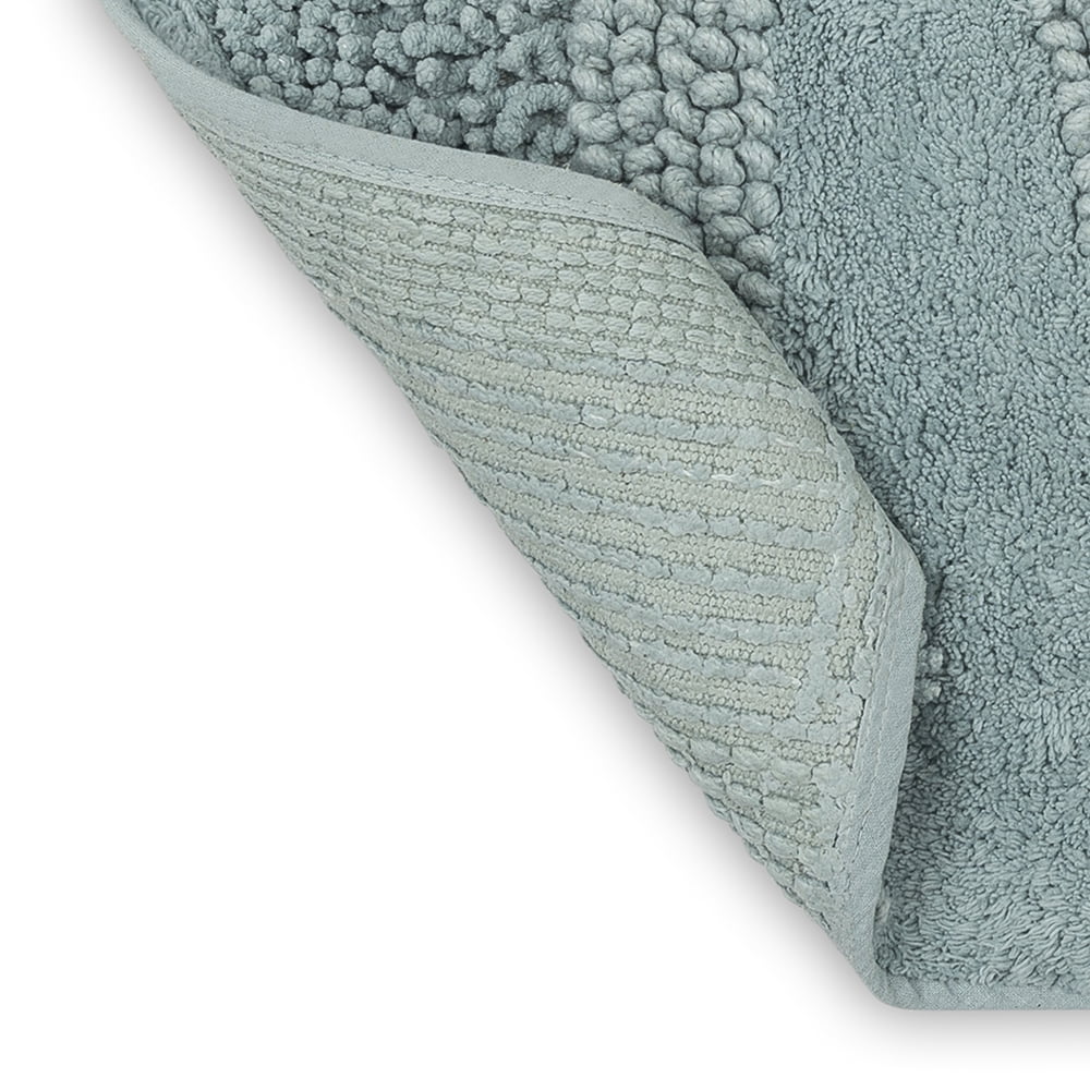 Mohawk Home Plush Cotton Fade/Stain Resistant Non-slip Machine Washable Bath Mat, Glacier, 1' 9" x 2' 10"