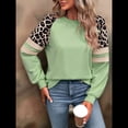 thumbnail image 4 of Camisas de Larga con Estampado de Leopardo para Mujer, Sudaderas Informales de Otoño con Cuello Redondo y Bloques de Color Verde Hierba L, 4 of 10