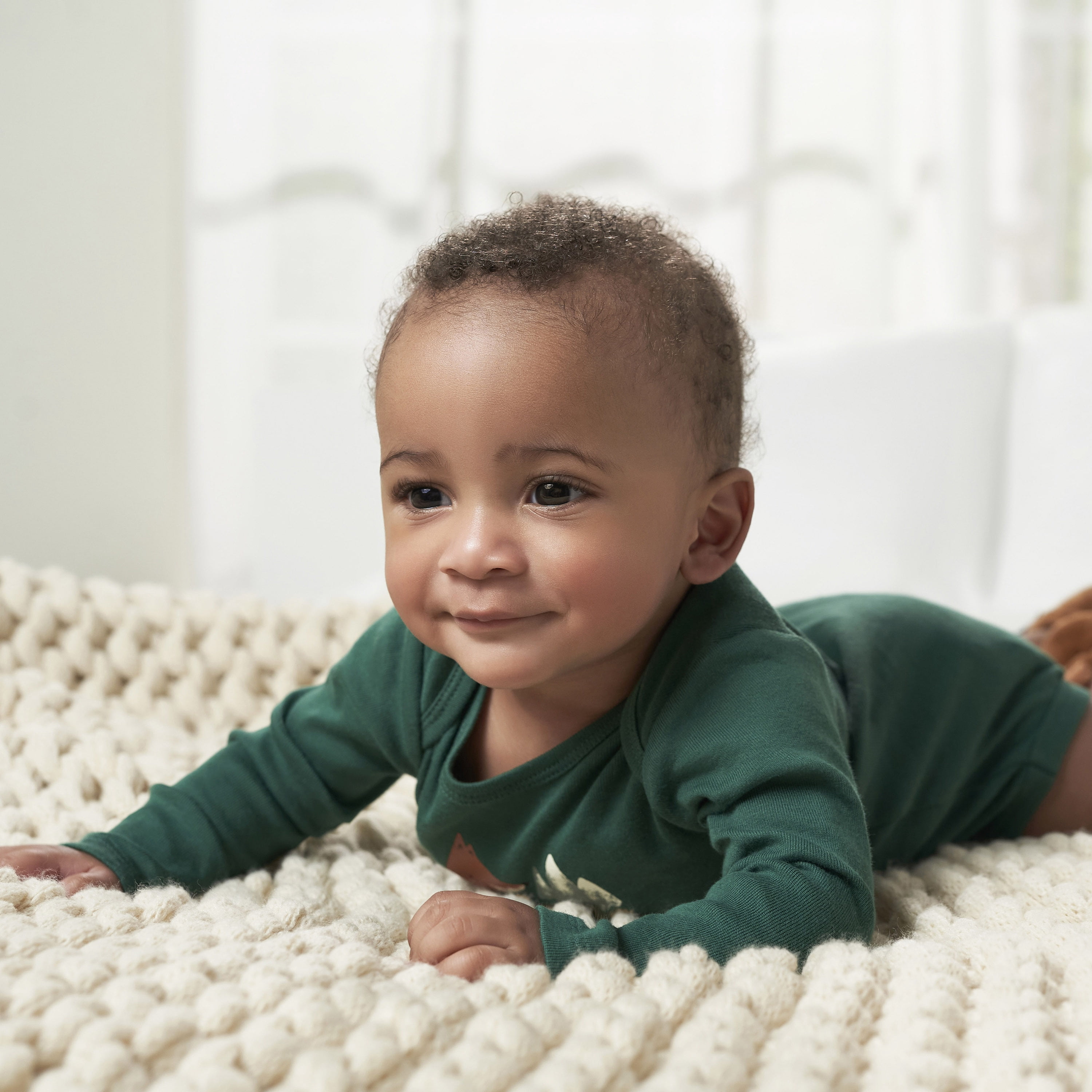 Gerber Baby Gender Neutral Long Sleeve Onesies Bodysuits, 6-Pack, Sizes Newborn - 12 Months