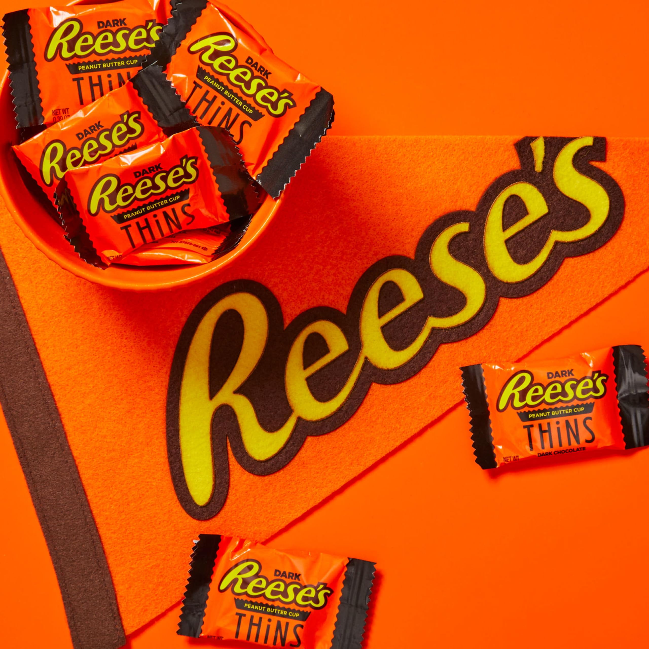 REESE'S THiNS Dark Chocolate Peanut Butter Cups, Candy Share Packs, 7.37 oz (8 Count)