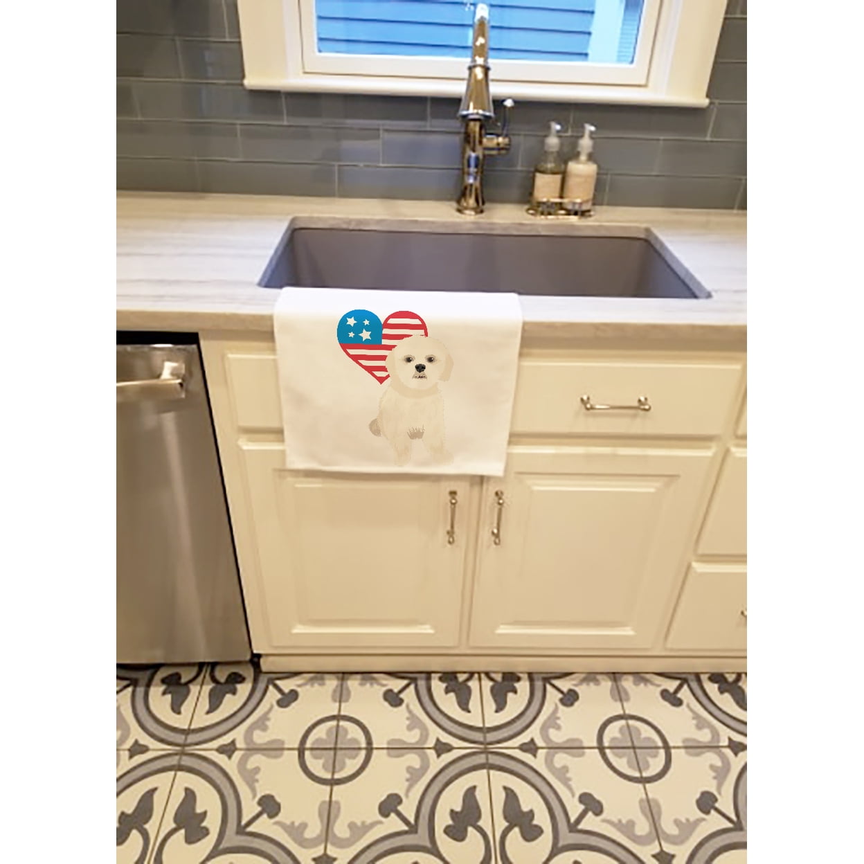 Carolines Treasures WDK4287WTKT 28 x 19 in. Unisex Shih-Tzu Gold No.3 Patriotic White Dish Towels Kitchen Towel - Set of 2