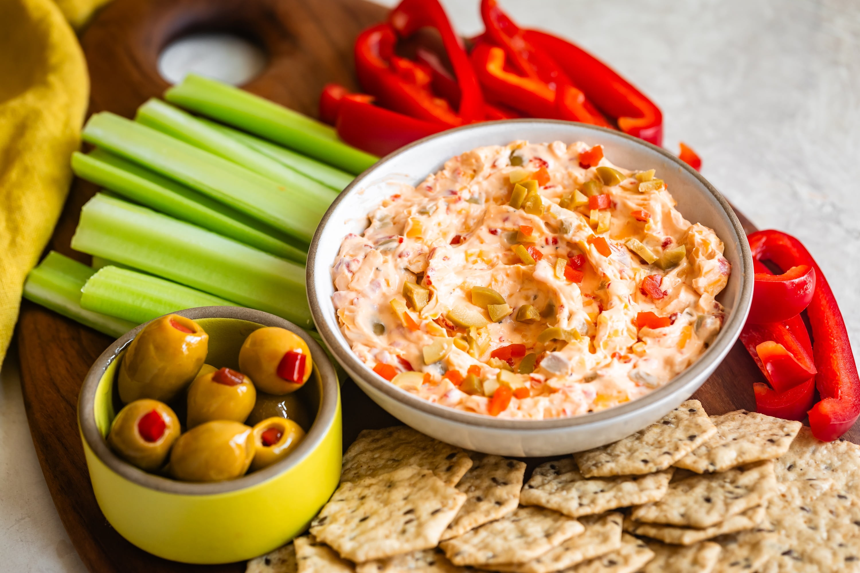 (3 pack) Pearls Pimiento Stuffed Manzanilla Olives, 10 oz. Jar. Major Allergens Not Contained.