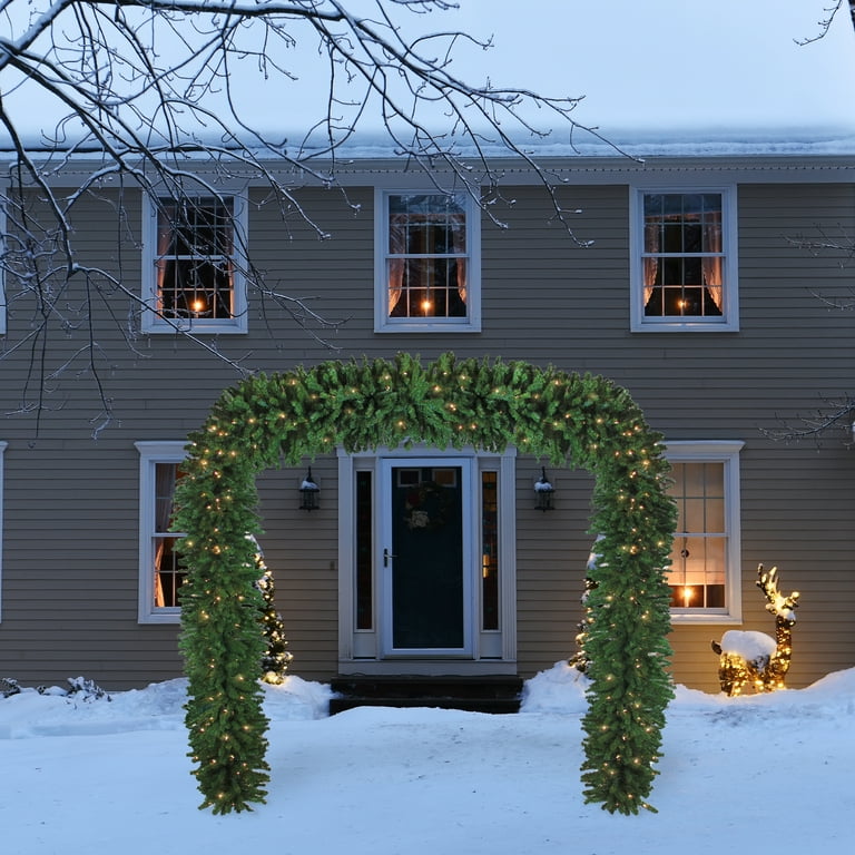 Northlight 9' x 8' Pre-Lit Pine Artificial Christmas Archway Northlight 9' x 8' Pre-Lit Pine Artificial Christmas Archway