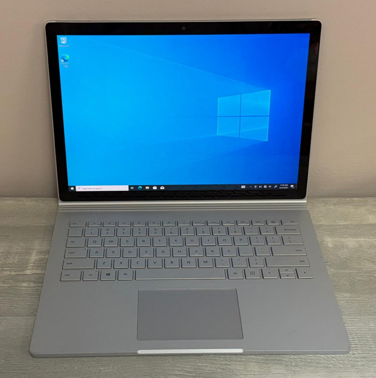 Microsoft Surface Laptop 13.5