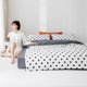 thumbnail image 5 of Juego de cama para el hogar de algodón conciso con estampado de puntos negros, funda de edredón y funda de almohada (tamaño doble), 5 of 8