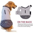thumbnail image 2 of Abrigo impermeable para perros, chaleco cálido de invierno, ropa para perros a prueba de viento, chaleco de disfraz, ropa para mascotas para perros con orificio para arnés (gris) Rojo Verde RV1016-0124252FYD, 2 of 5