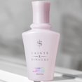 thumbnail image 5 of Rubor iluminador Radiance - Ilumina y mejora las mejillas con un brillo que dura todo el día - Haz que tu belleza brille con un atractivo juvenil luminoso Revela un brillo y un brillo natural - Cheeky, 5 of 5