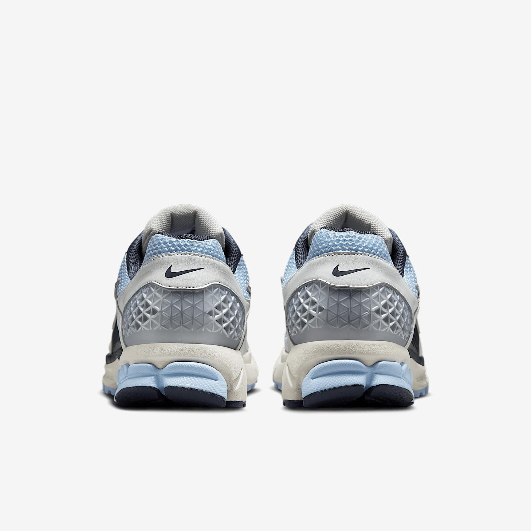 Nike Air Zoom Vomero 5 \'Psychic Blue\' FB9149-402 size 9.5 Nike- Zoom Vomero 5 Mens Size 9.5Psychic Blue Photon Dust  main image 2