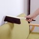 thumbnail image 3 of Cepillo de limpieza con mango de goma multiusos para sofá, cama, alfombra - Herramienta de eliminación de pelo y residuos - Cerdas que no se desprenden - Suave con las telas - Diseño ergonómico para, 3 of 7