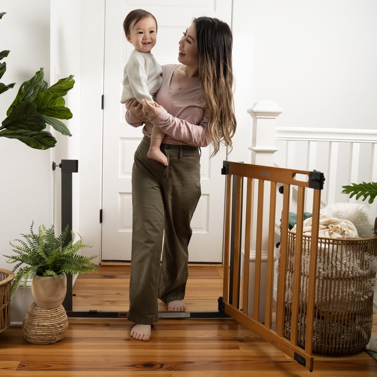Summer West End Baby Safety Gate, Self-Closing, Adjustable, Honey Oak/Slate  - Walmart.com