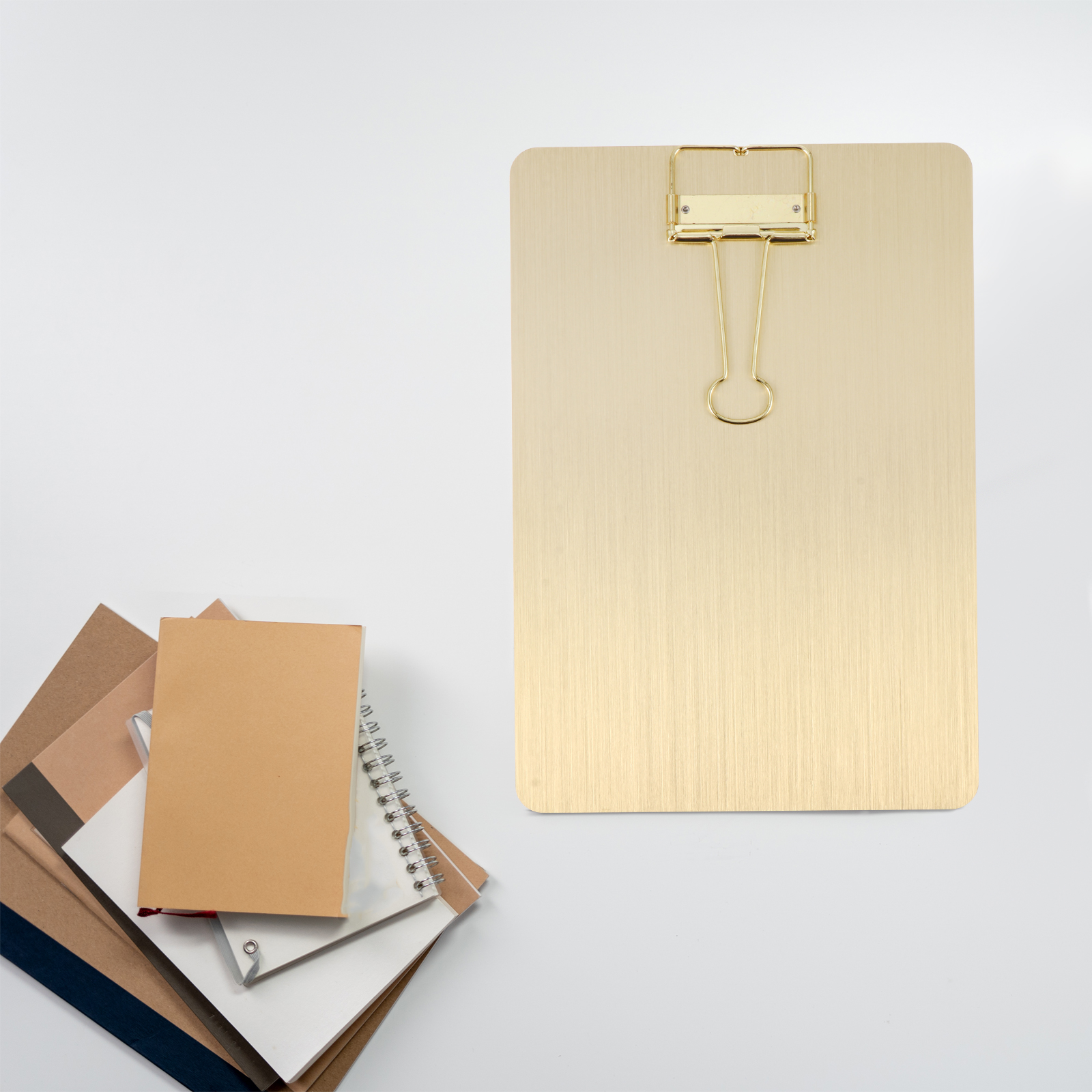 Hemoton 3 pcs  A5 Paper Clipboard Stainless Steel Writing Pad Paper Holder Menu Stand