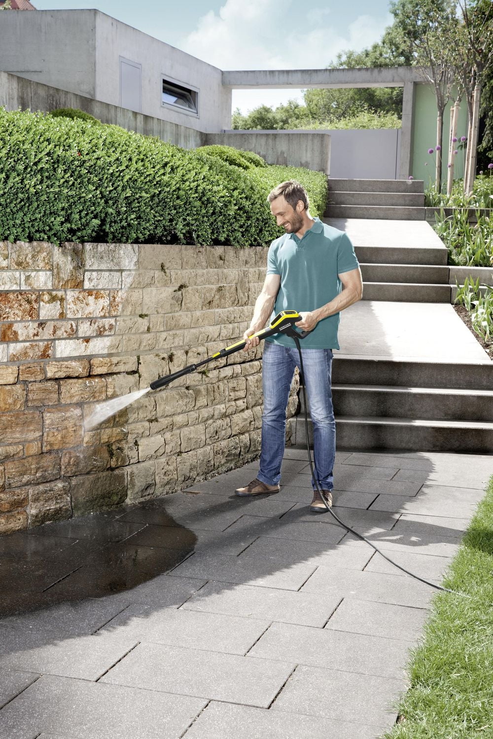 Karcher K4 Power Control 1900 PSI Electric Pressure Washer w/Intergrated application consultant