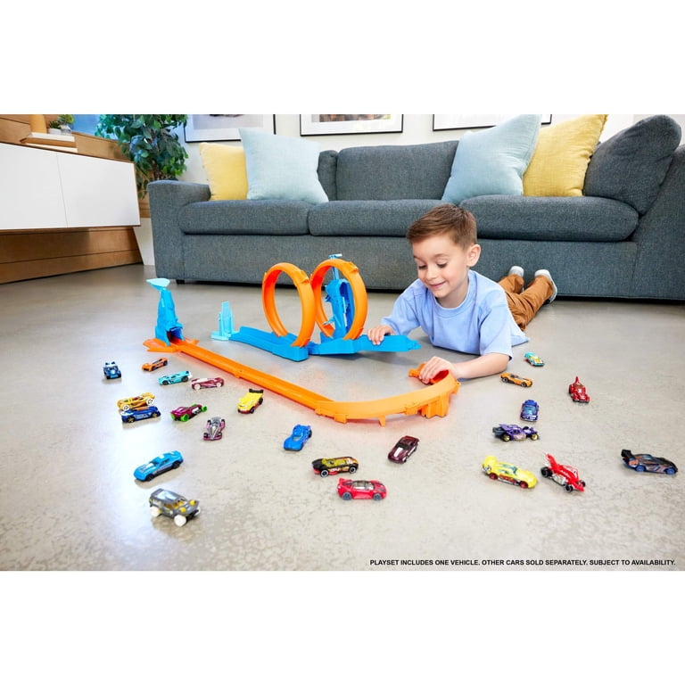 Hot Wheels Track Creator Triple Loop Pack with 1:64 Car photo 2