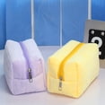 thumbnail image 4 of Bolsas de cosméticos de peluche Apuakthei, bolsa de maquillaje, linda bolsa de almacenamiento suave con cremallera para artículos de tocador de viaje para suministros de oficina, cosméticos,, 4 of 7