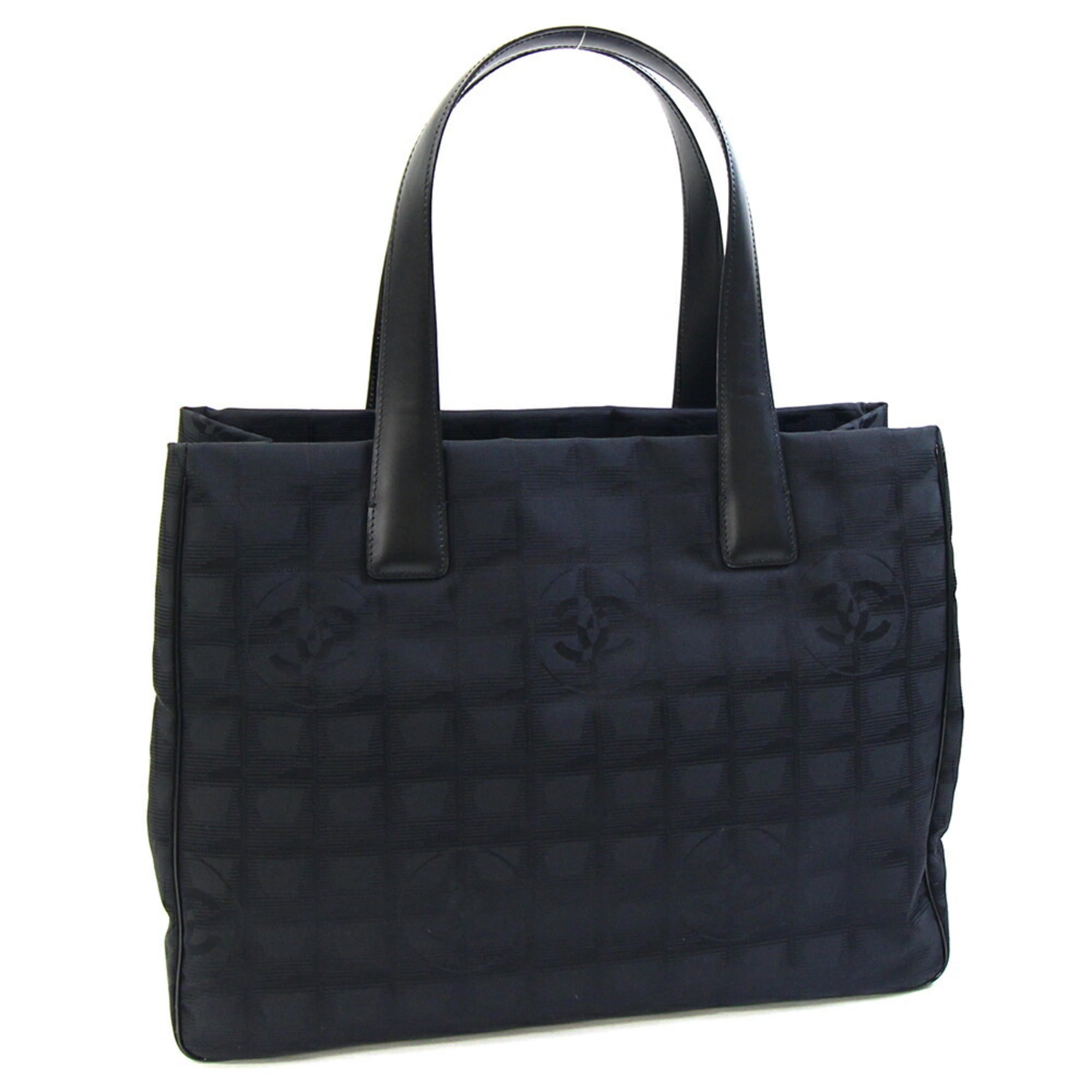 Chanel Tote Bags