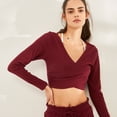 thumbnail image 4 of Ropa de yoga y fitness para mujer, cuello en V grande, informal, transpirable, para correr, deportes, manga larga, ropa de secado rápido, 4 of 6